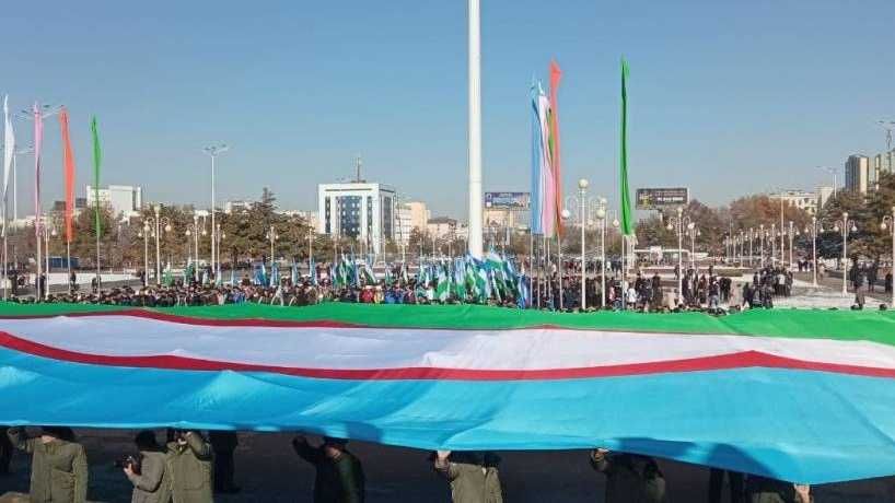 O'zbekiston bayrog'i, Ўзбекистон байроғи, флаг Узбекистан