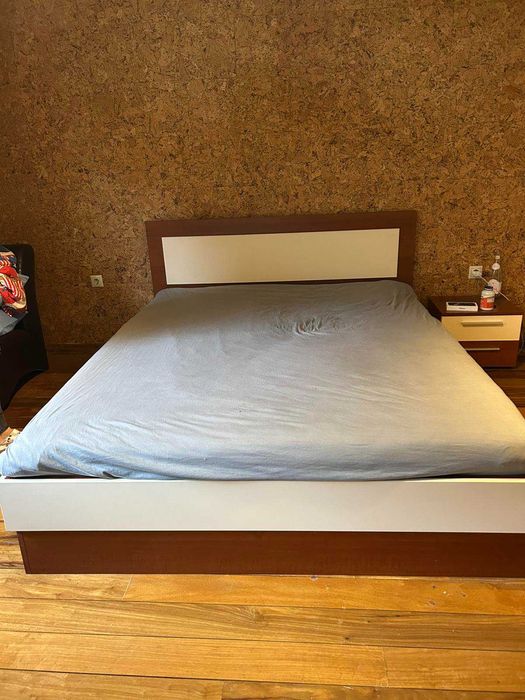 Спалня с подматрачни рамки