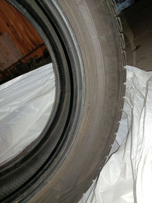 Продам зимние шины в отличном состоянии