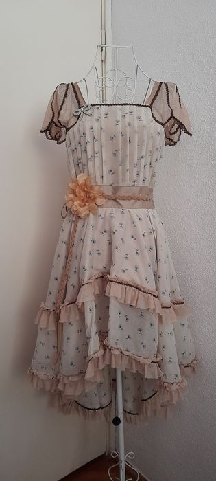 Rochita asimetrica stil Zimmermann