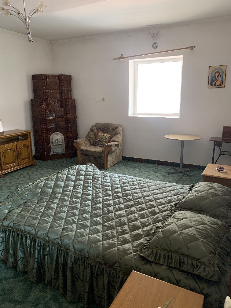 Vând casă conac în Comuna Cricău, Alba