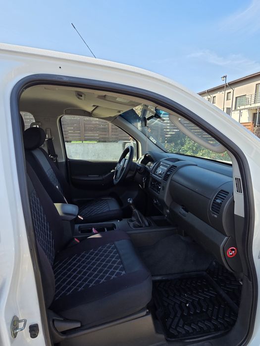 Nissan Navara 2015 troliu blocabil