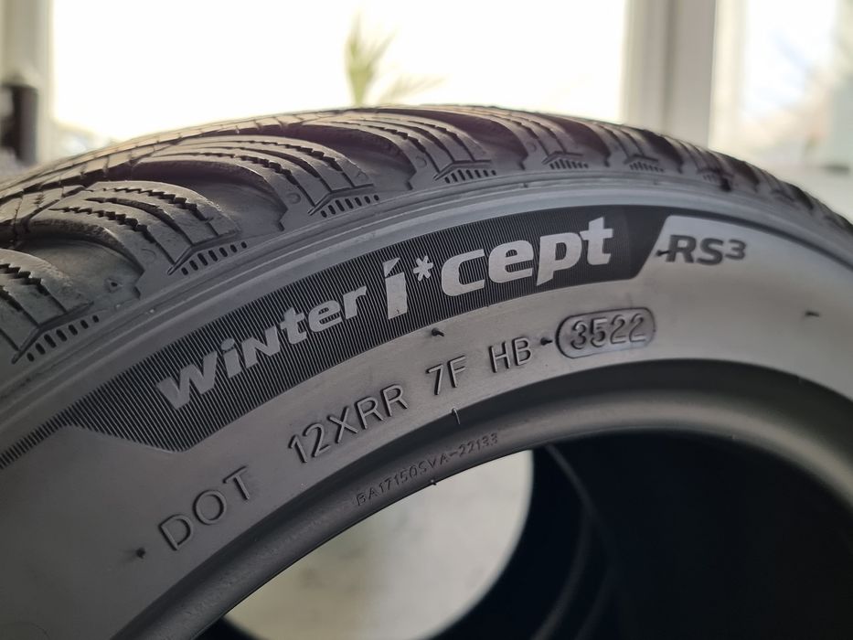 "Dot 22" 225/45/17 Hankook 4Броя: 380лв 6.5мм