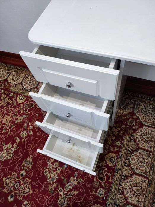 Стол тумба из МДФ