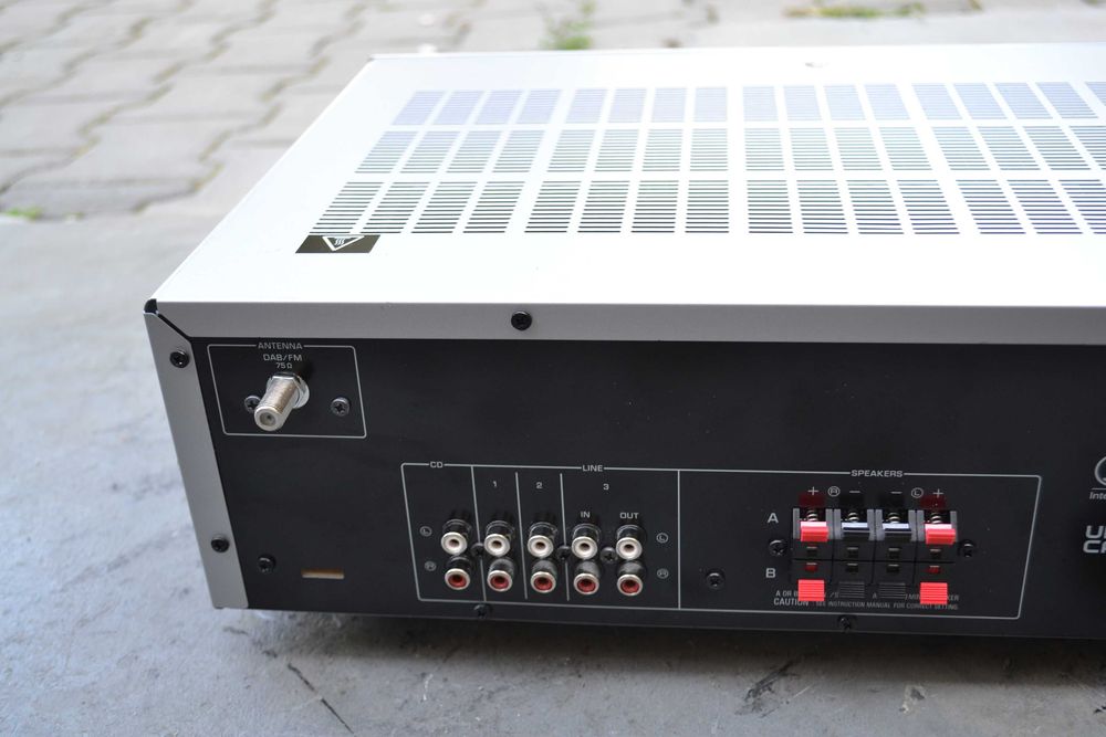 Amplificator Yamaha R-S 202 D cu bluetooth