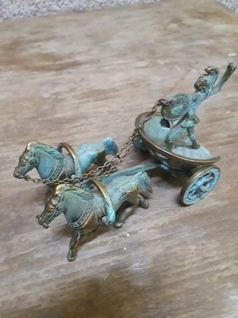 Superba miniatura veche, car roman din bronz.