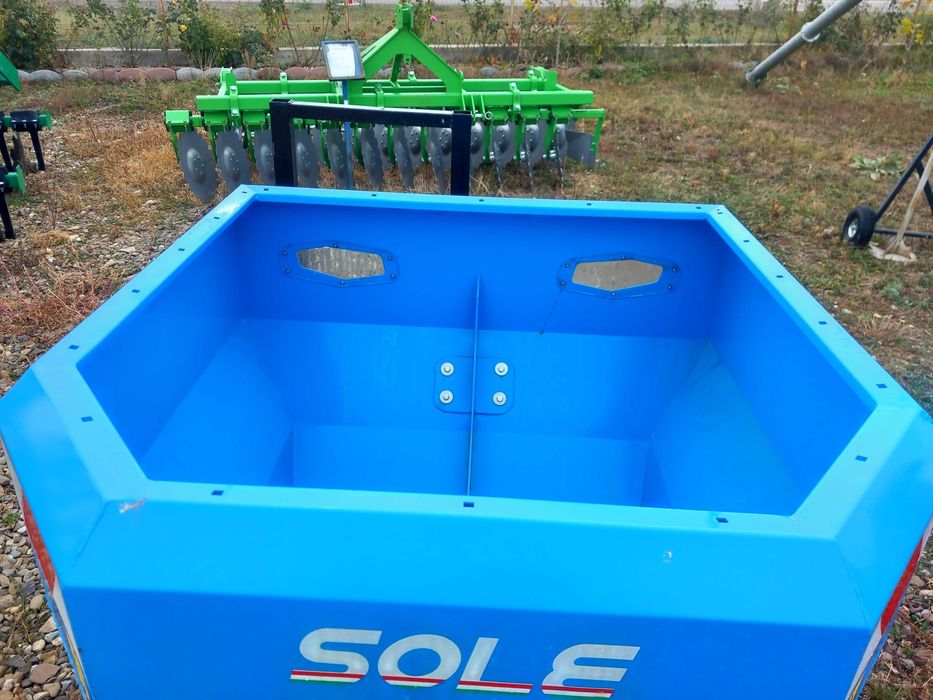 masina imprastiat ingrasamant pt vie, pomi fructiferi