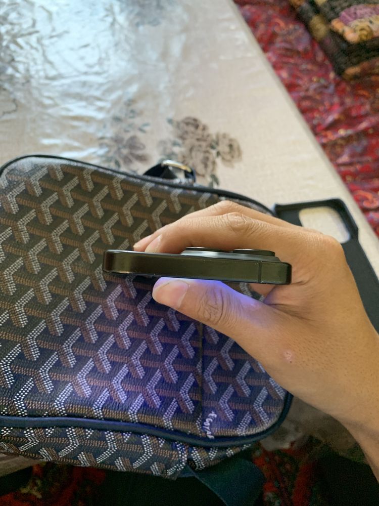 Iphone 16 pro 96% AEA