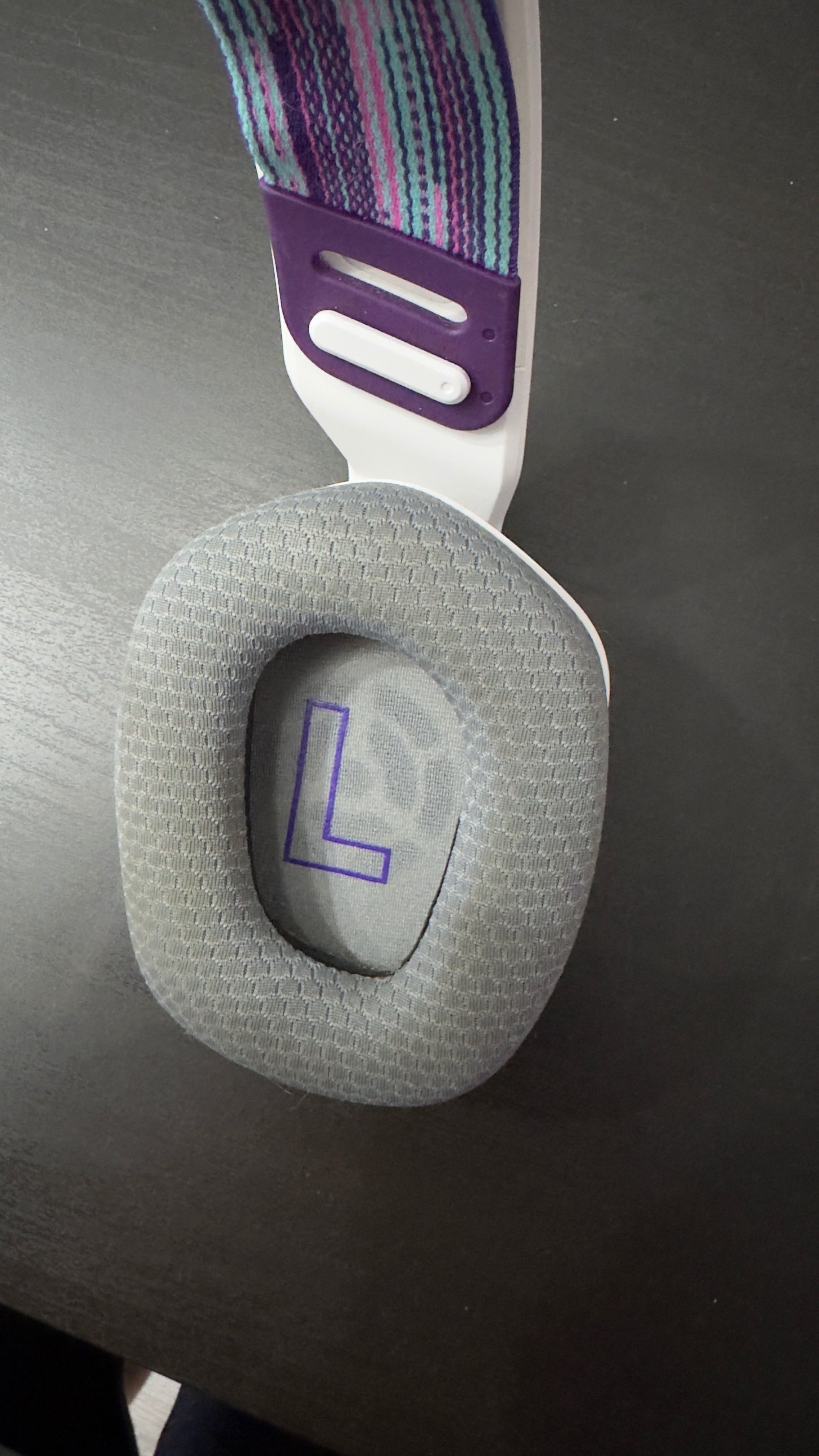 Casti gaming wireless Logitech G733, ultrausoare, Lightsync RGB, Alb