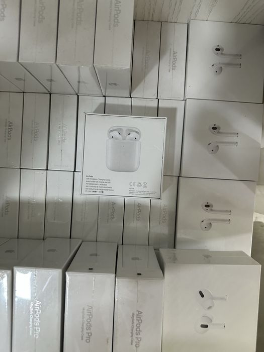 AirPods 2.2 Dubai USA