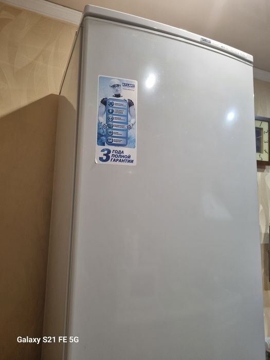 Холодильник Атлант продам, небольшой торг