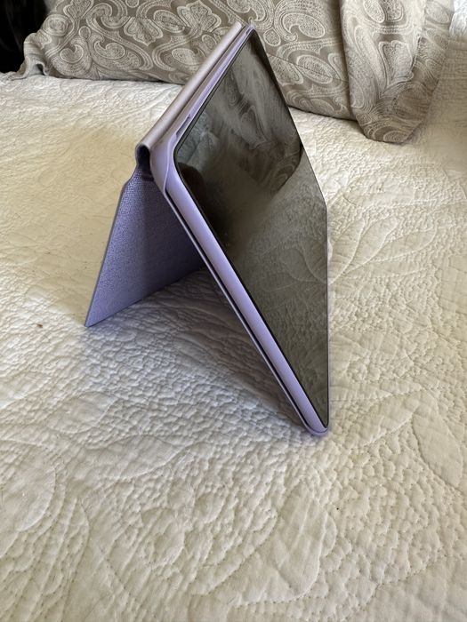 Мултимедиен таблет Amazon Fire HD 10