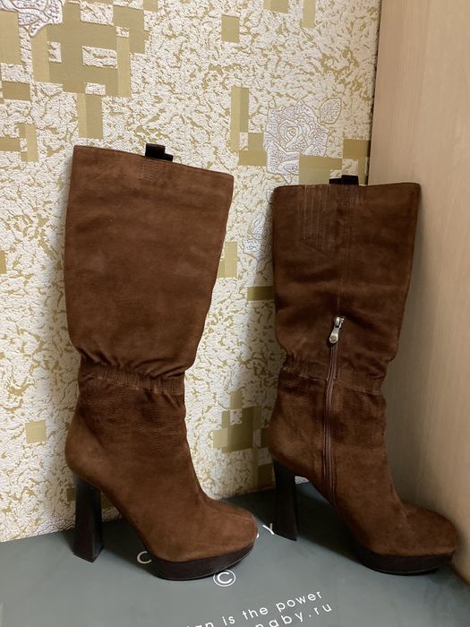 Продам зимние сапоги женские Англия