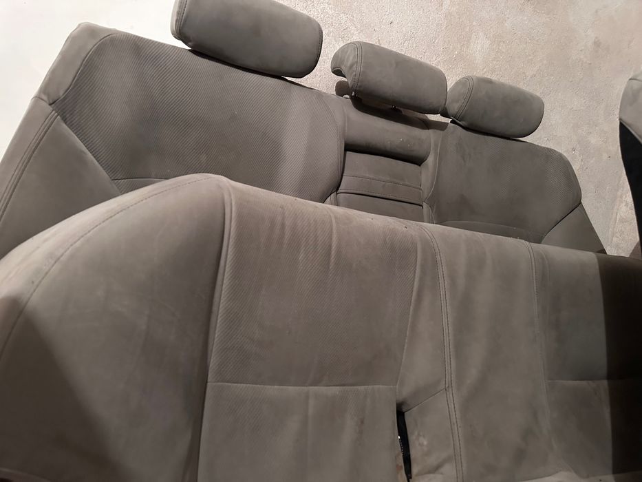 Оригинални седалки Lexus IS 220 – алкантара