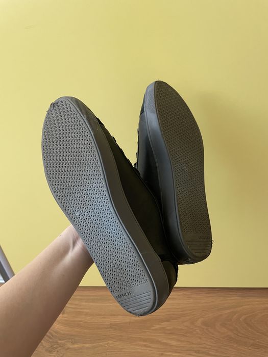 Lacoste оригинални черни кецки