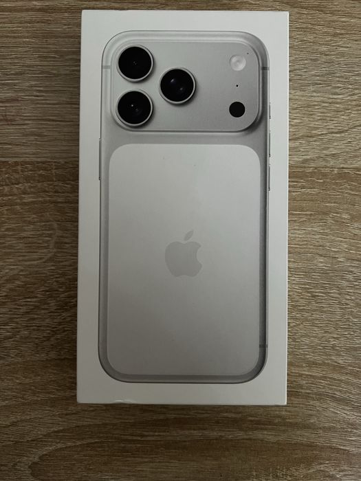 IPhone 17 pro срочно
