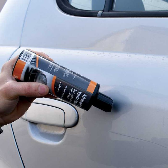 Препарат за отстраняване на драскотини CarTech 250мл.