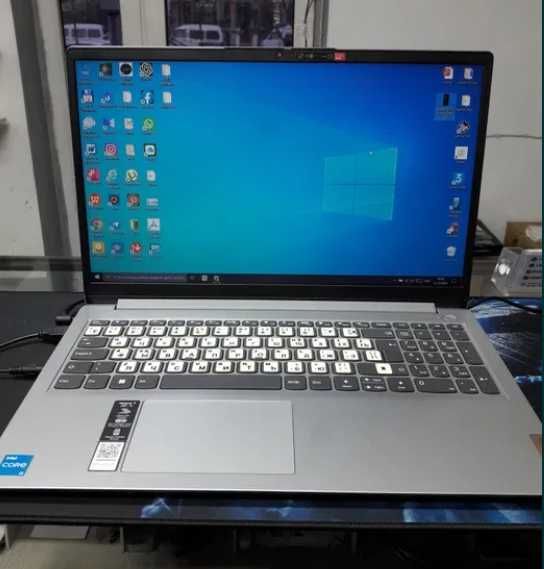 Lenovo ideapad Core i3  1215U DDR4 4Gb SSD 256Gb