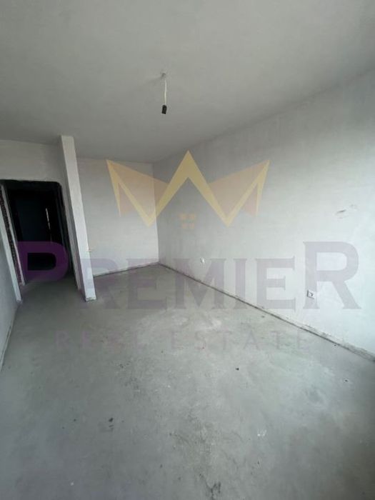 Продава се Двустаен апартамент в Варна, Виница - 95 кв.м за 1339 €/кв.м - Снимка #1