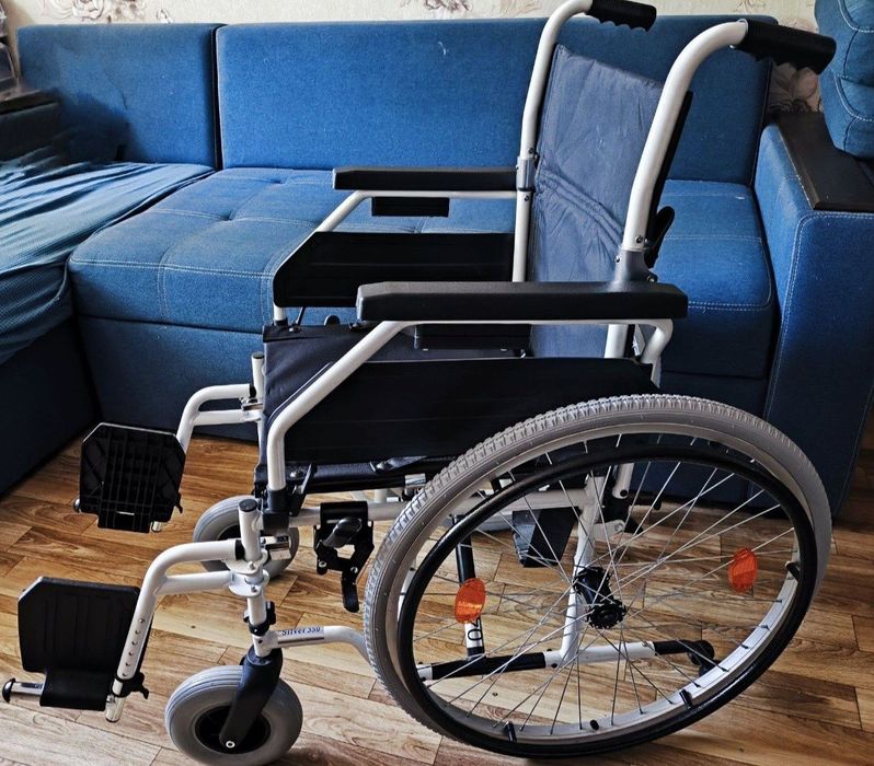 Инвалидная коляска б/у