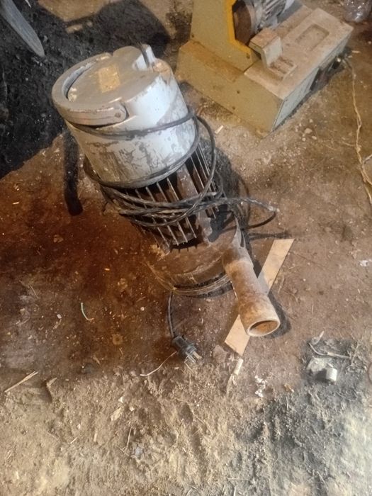 Продам насос на колодец в хорошем состоянии ( бу)