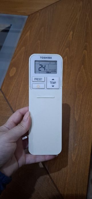 Инверторен климатик Toshiba RAS 18  Suzumi 18000 BTU
