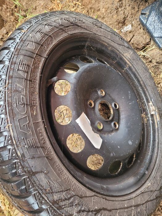 Roată rezerva nouă pe 16 .Volkswagen seat skoda Mercedes-Benz audi