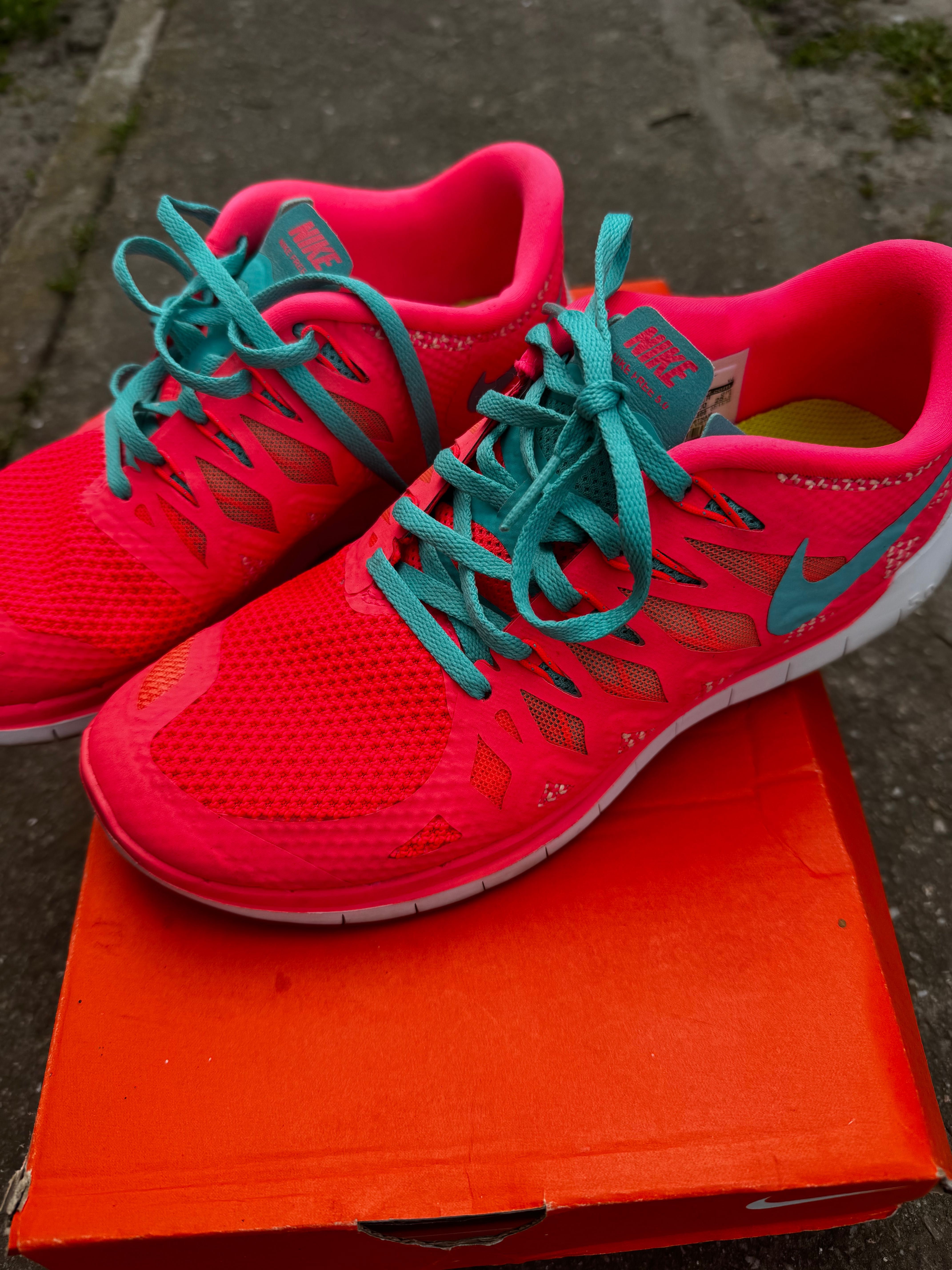 Nike free 5.0 маратонки момиче