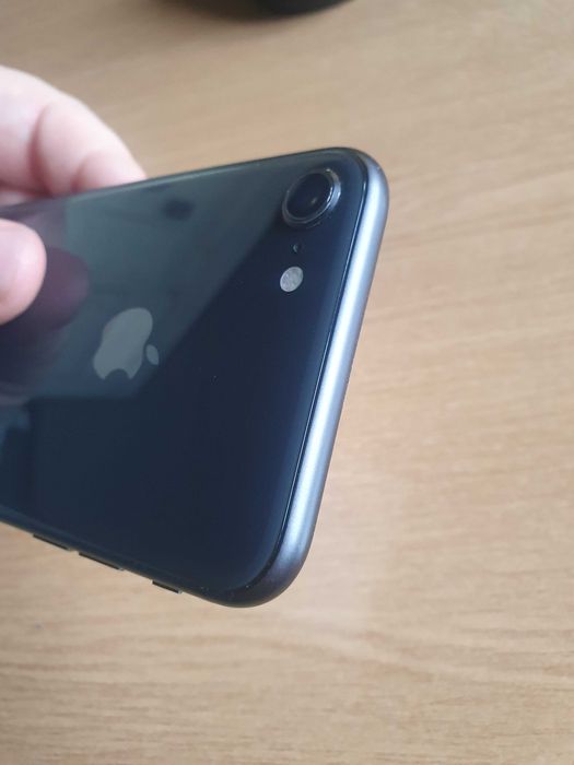 iPhone 8 folosit 64 GB impecabil