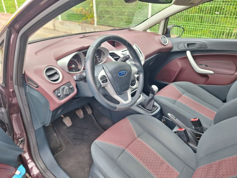 Ford  Fiesta an  2011  model  Titanium