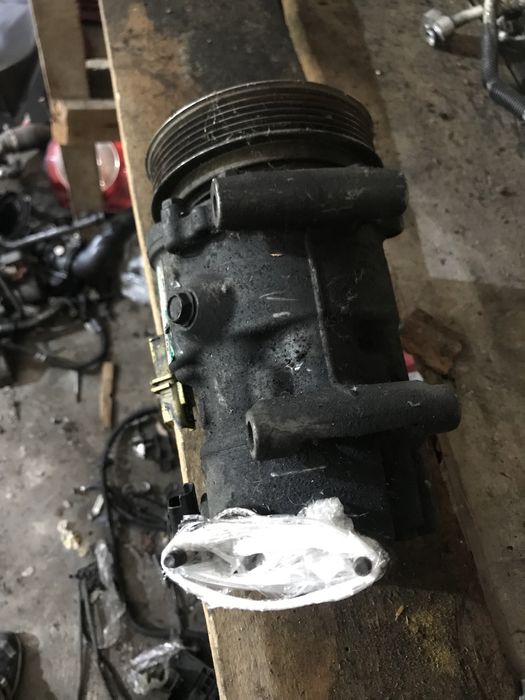 Компресор климатик пежо форд ситроен 1.6д peugeot ford citroen