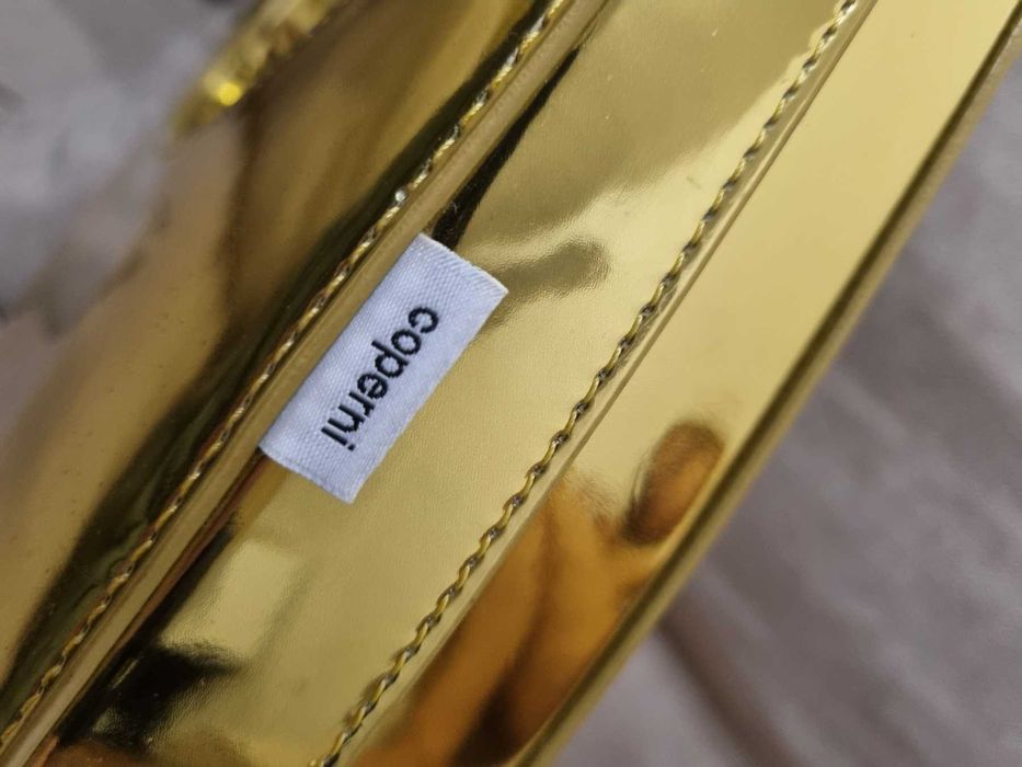 Оригинална чанта Coperni Metallic Swipe Bag (Gold)