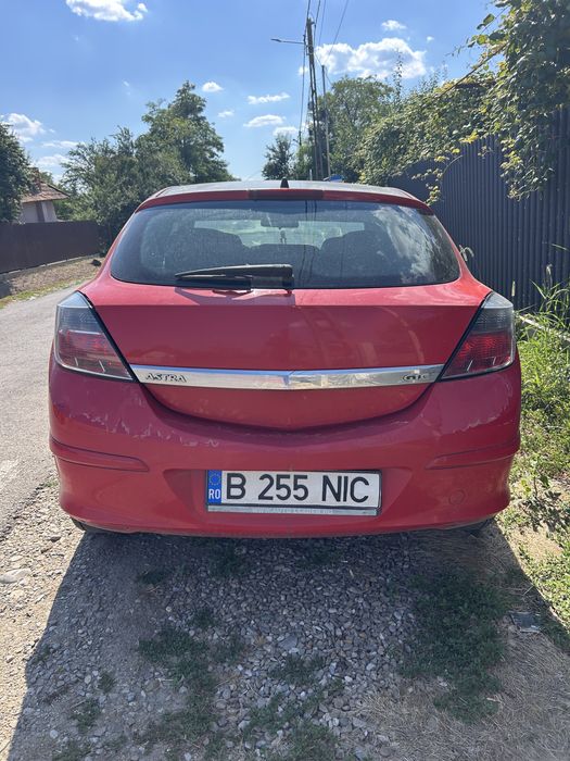 Opel astra H GTC 2006 1.9 CDTI