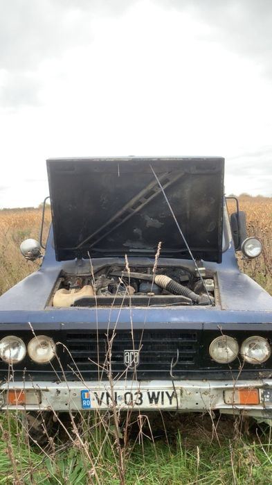 Vând ARO Nissan 4×4