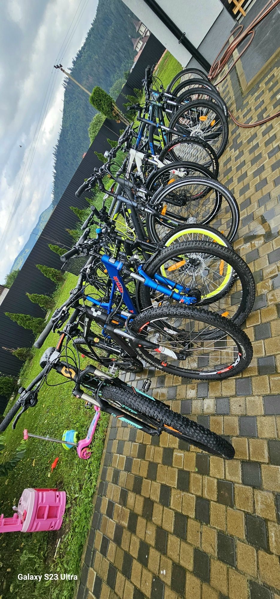 Biciclete de vanzare