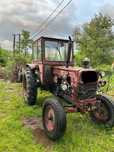 Vând tractor U 650 stare bună de funcționare, preț 2800 euro