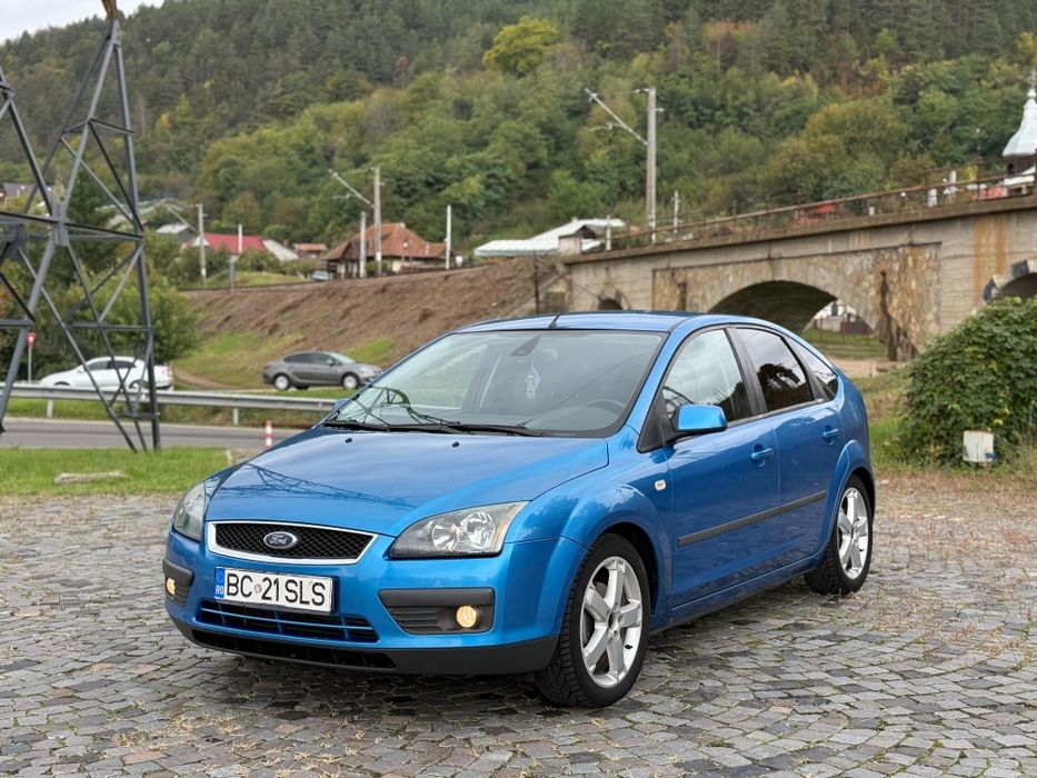 Ford Focus 2 Hatchback 1.6TDCi