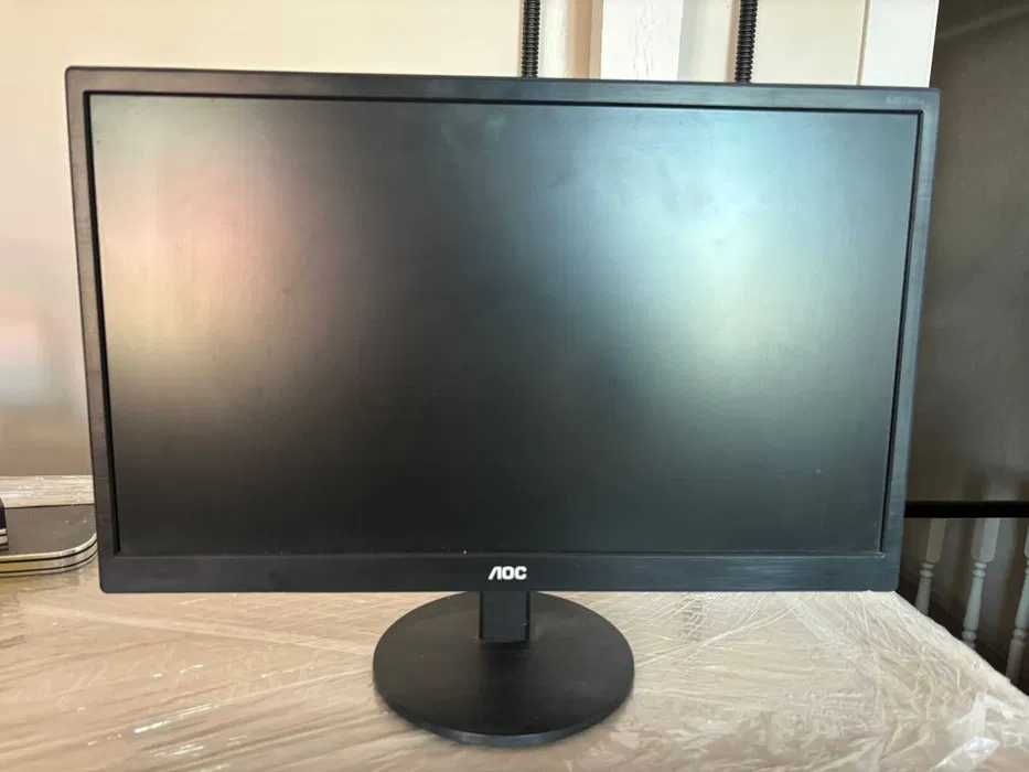 Продам монитор б/у в отличном состоянии, в связи с закрытием компании.