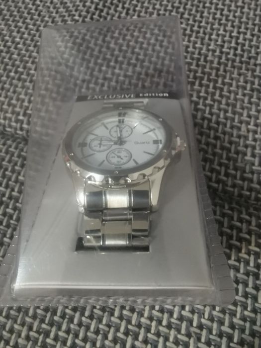 Ceas Exclusive Edition