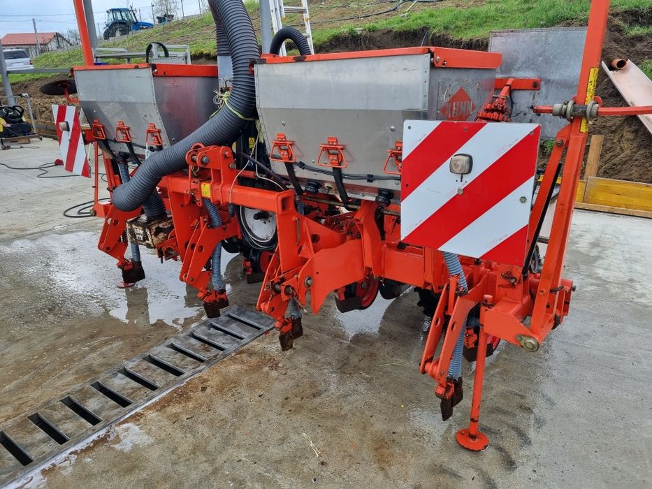 Semanatoare Porumb PL Junior 4 sire