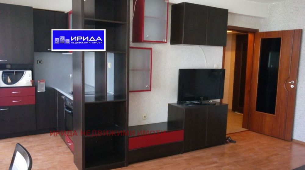 Двустаен апартамент в Банишора