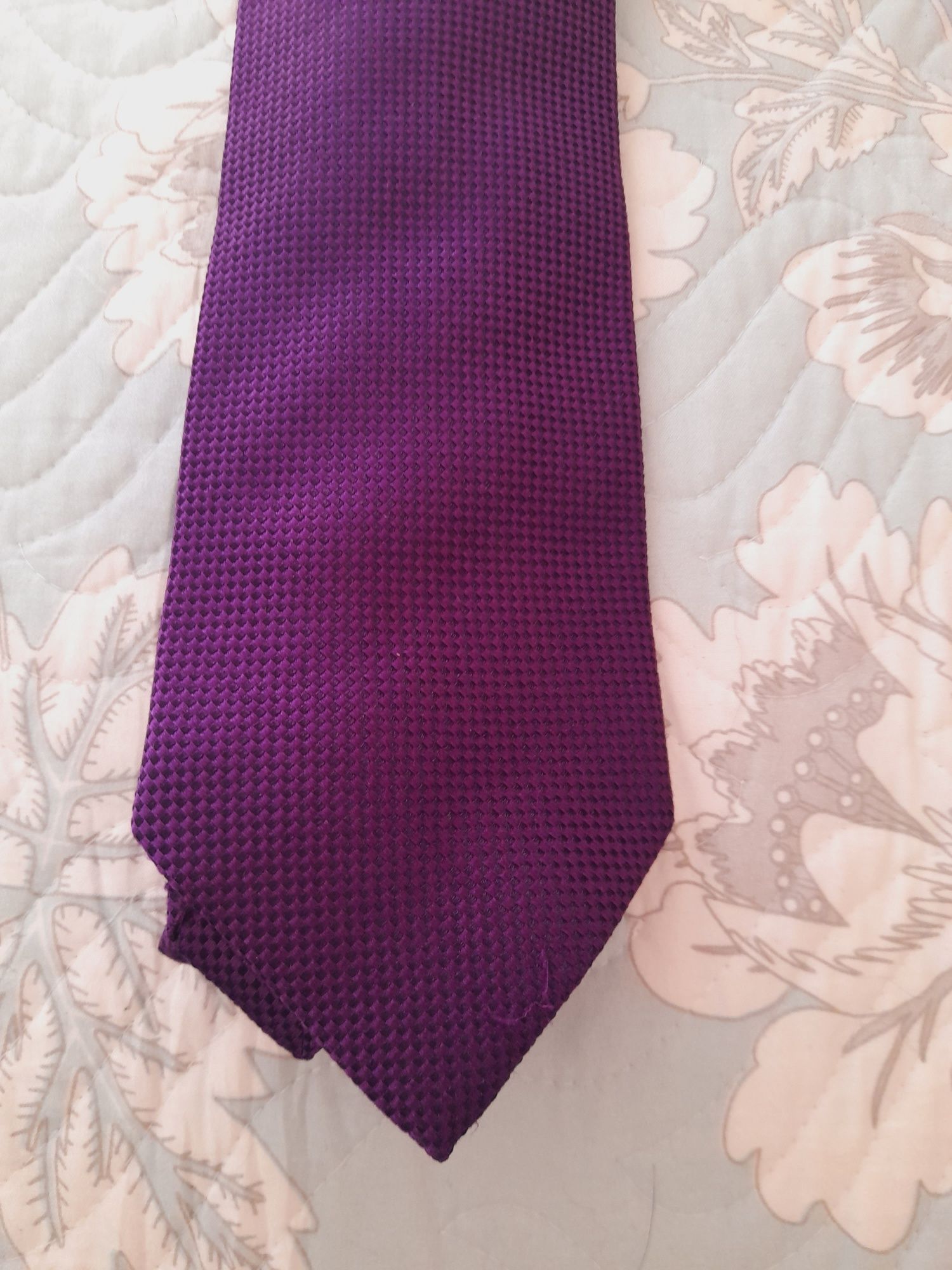 Cravată violet pentru bărbați