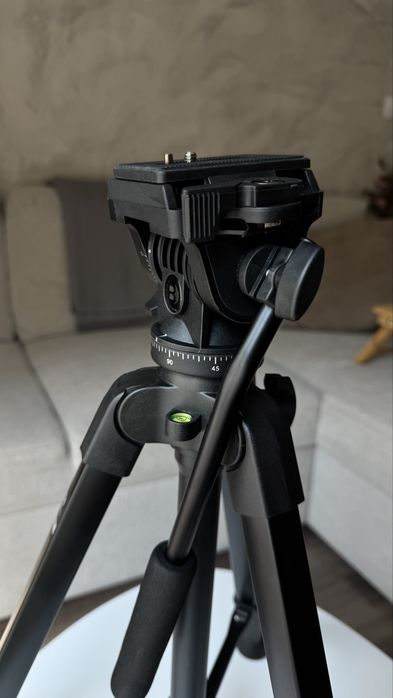 Benro Статив T891 - нов