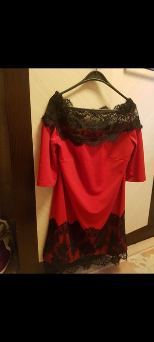 Продам платья. Сшиты по индивидуальному заказу.