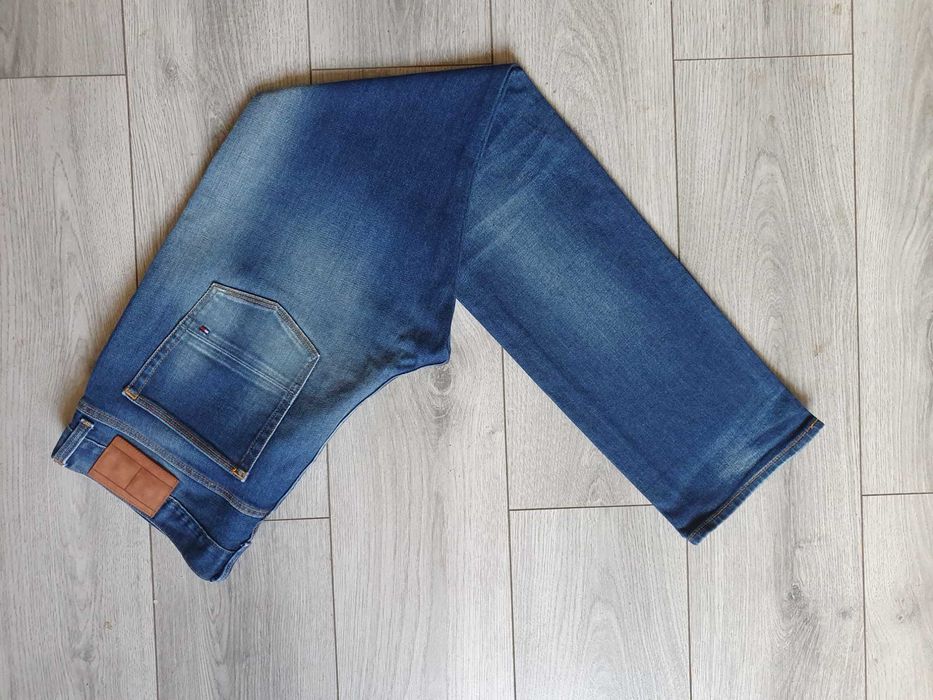 Blugi Tommy Hilfiger "Hudson" - Marime W36 L34 (Talie 96 cm)