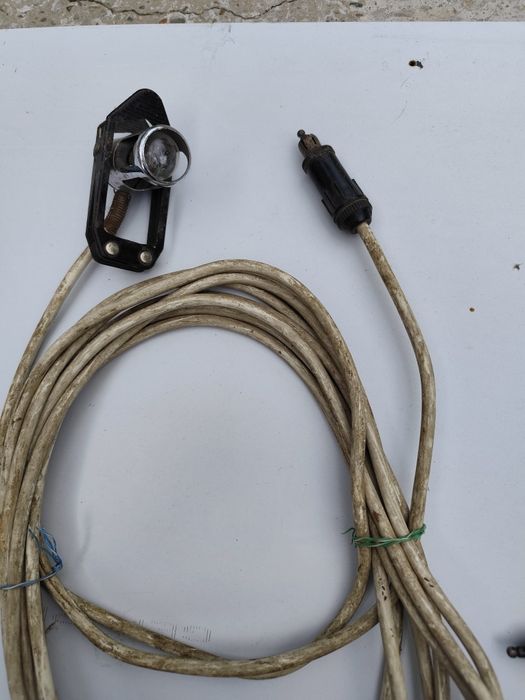 Lampa cu cablu 12v