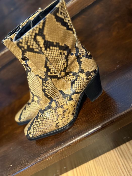 Ciocate piele Zara marimea 38