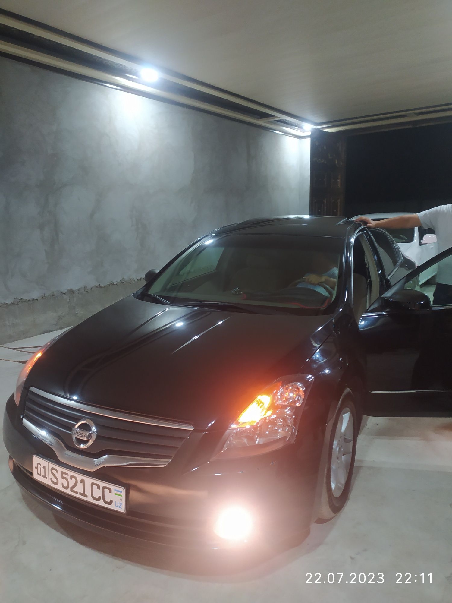 Nissan altima holati ideal