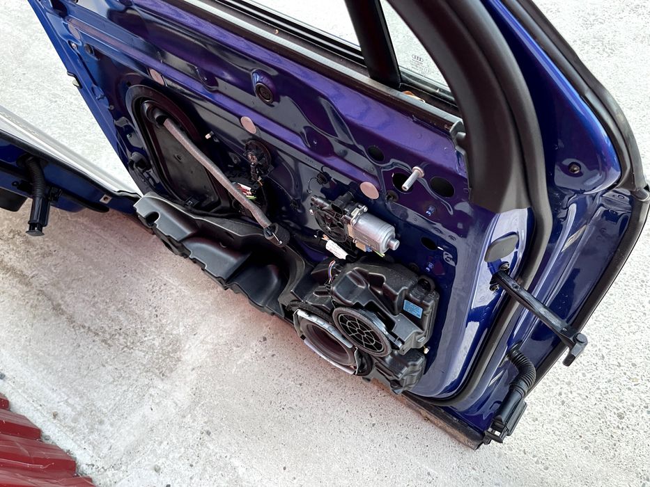 Usi stanga fata spate Audi Q7 4M S Line