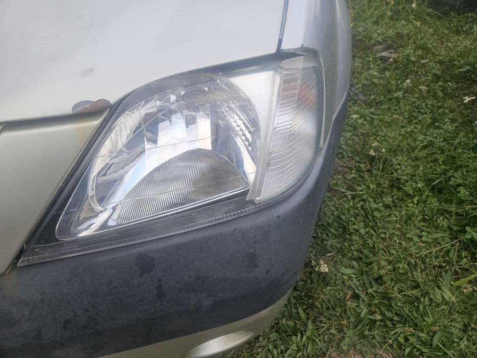 Faruri logan originale